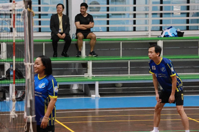 สภาคณาจารย์และพนักงาน จัดโครงการเสริมสร้างความสุข ความมั่นคง และความปลอดภัย ในการปฏิบัติงานของประชาคมสวนดุสิต “กิจกรรมกีฬาสานสัมพันธ์บุคลากร ครั้งที่ 1” (วันที่ 10)